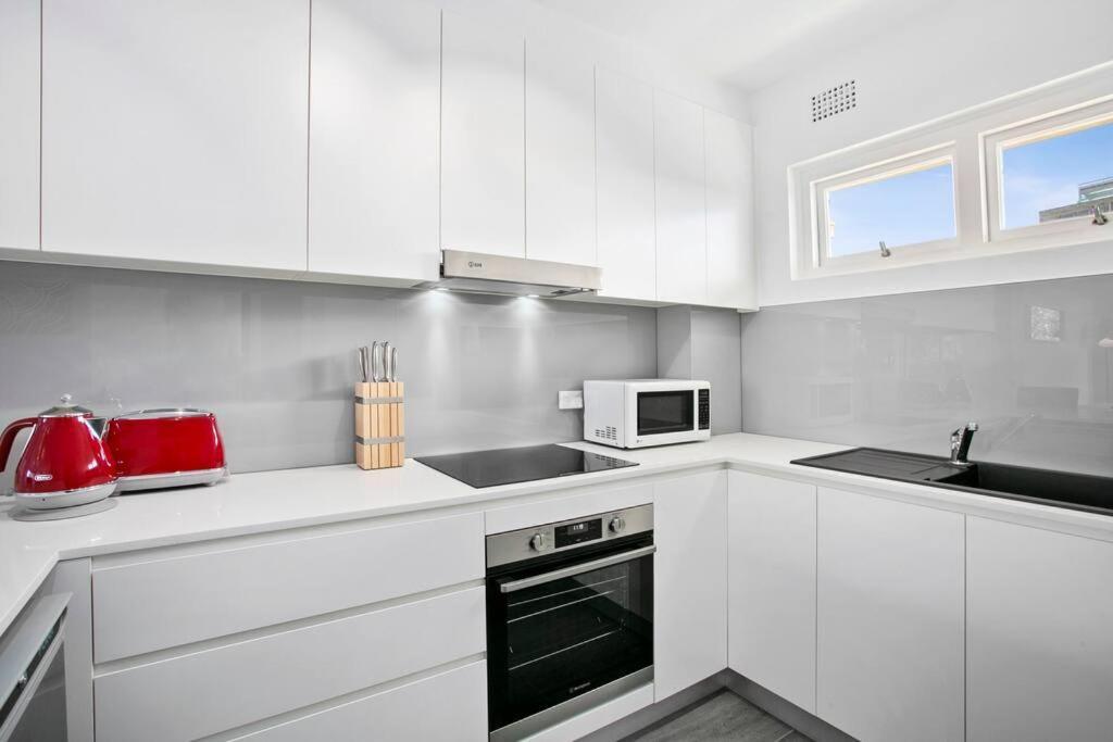 Ben73 - Harbour View 1 Bedroom Sydney